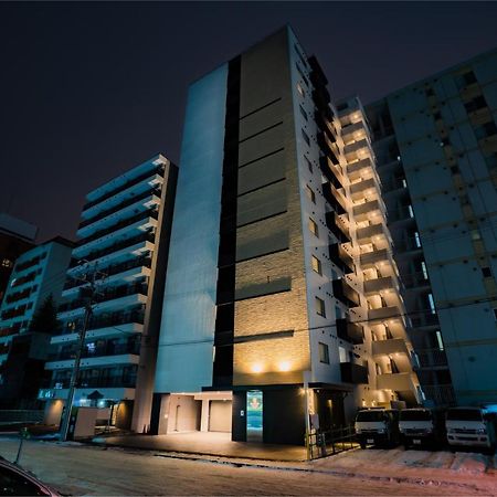 Randor Hotel Sapporo Suites Exteriér fotografie Residential complex in the city