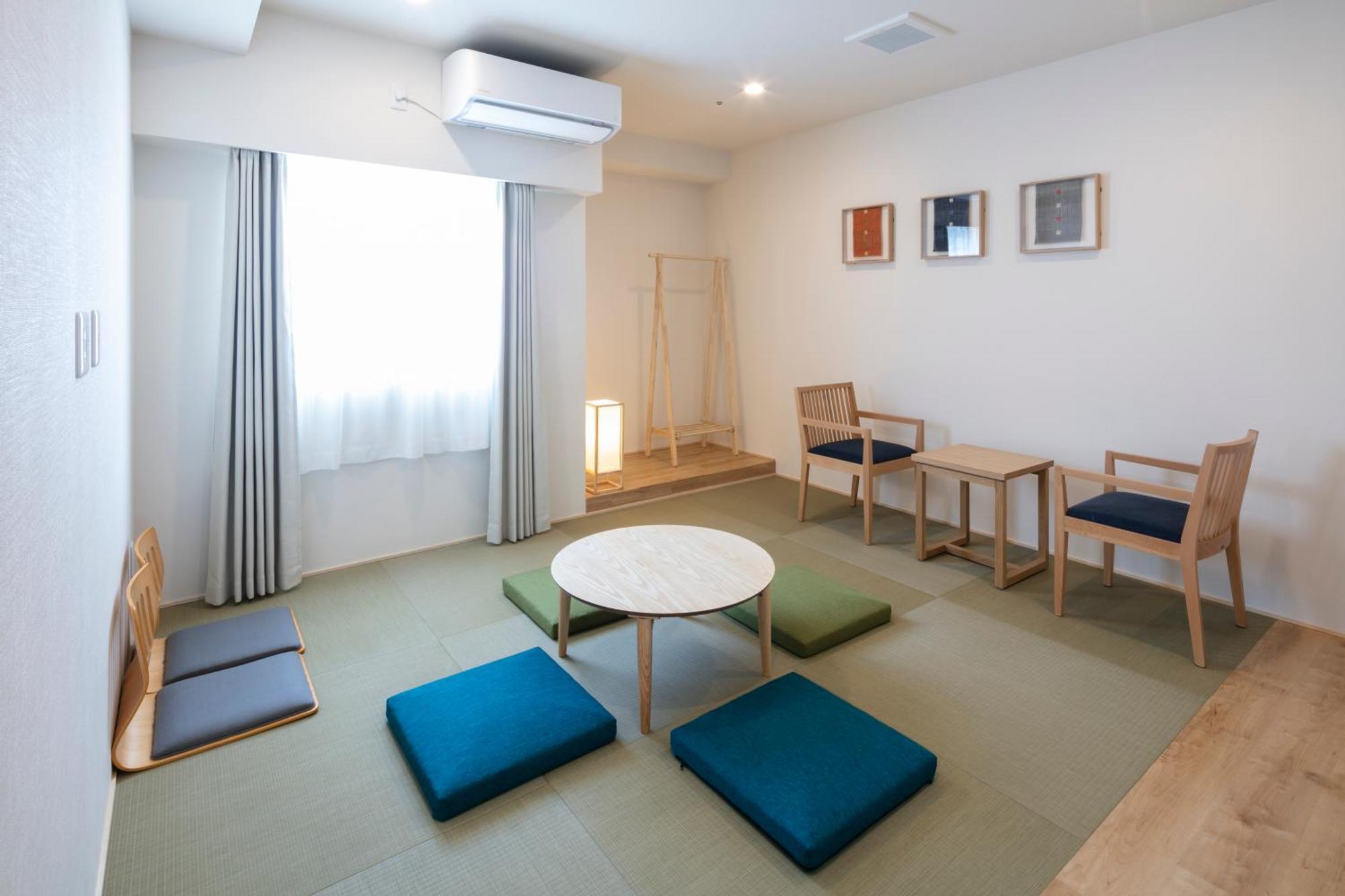 Randor Hotel Sapporo Suites Pokoj fotografie A room at the Kyoto International Manga Museum